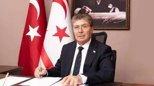 Üstel’den Pakistan’a bağımsızlık mesajı