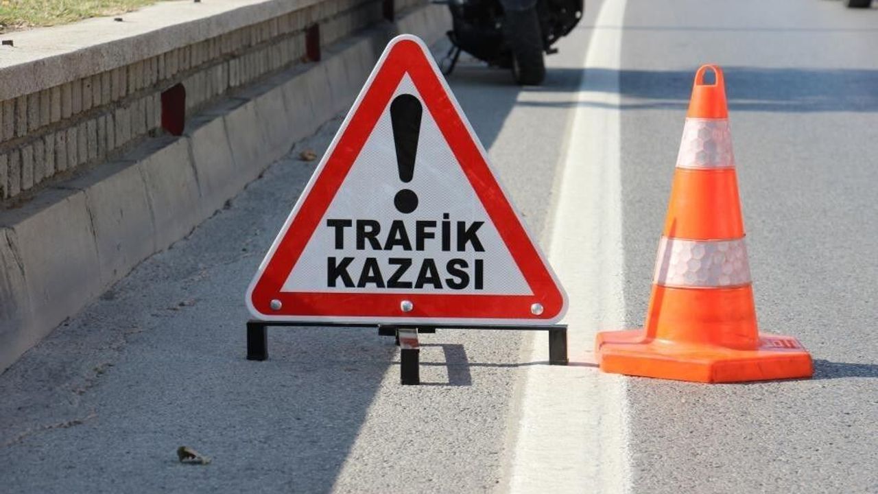 İki ayrı trafik kazası: Bir kişi ağır yaralandı, 2 sürücü tutuklandı