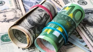 Dolar ve Euro haftaya yeni rekorla başladı