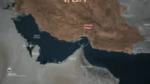 İran, Hürmüz Boğazı’nda BAE’ye ait tankeri alıkoydu!