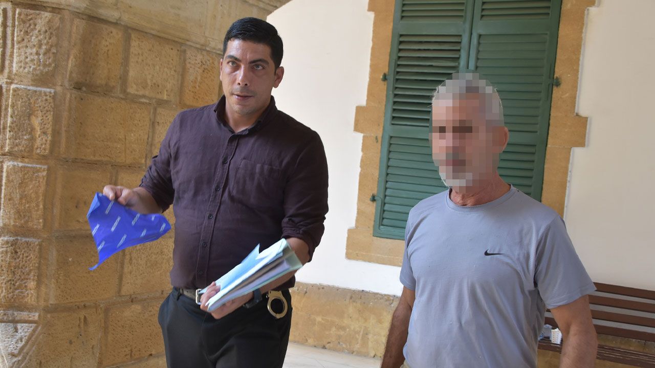 Tarlaları başkasına devretti, para almaya devam etti!