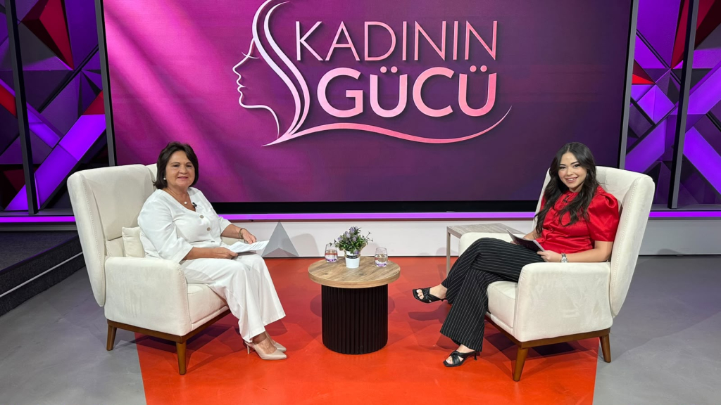 Zerrin Üstel: Siyaset aileleri hedef almamalı
