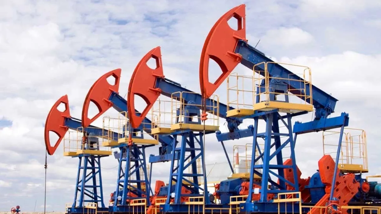 Petrol yaptırım baskısıyla yatay seyirde