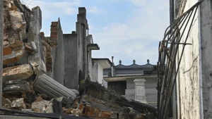 Kolombiya’da 7,4 büyüklüğündeki depremde ölenlerin sayısı 331’e çıktı
