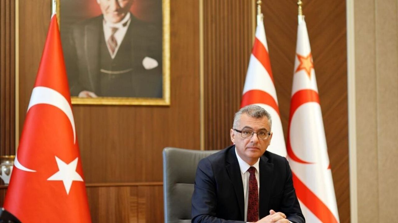 Erhürman’dan Rum tarafının engelleme girişimlerine karşı üç ayrı mektup