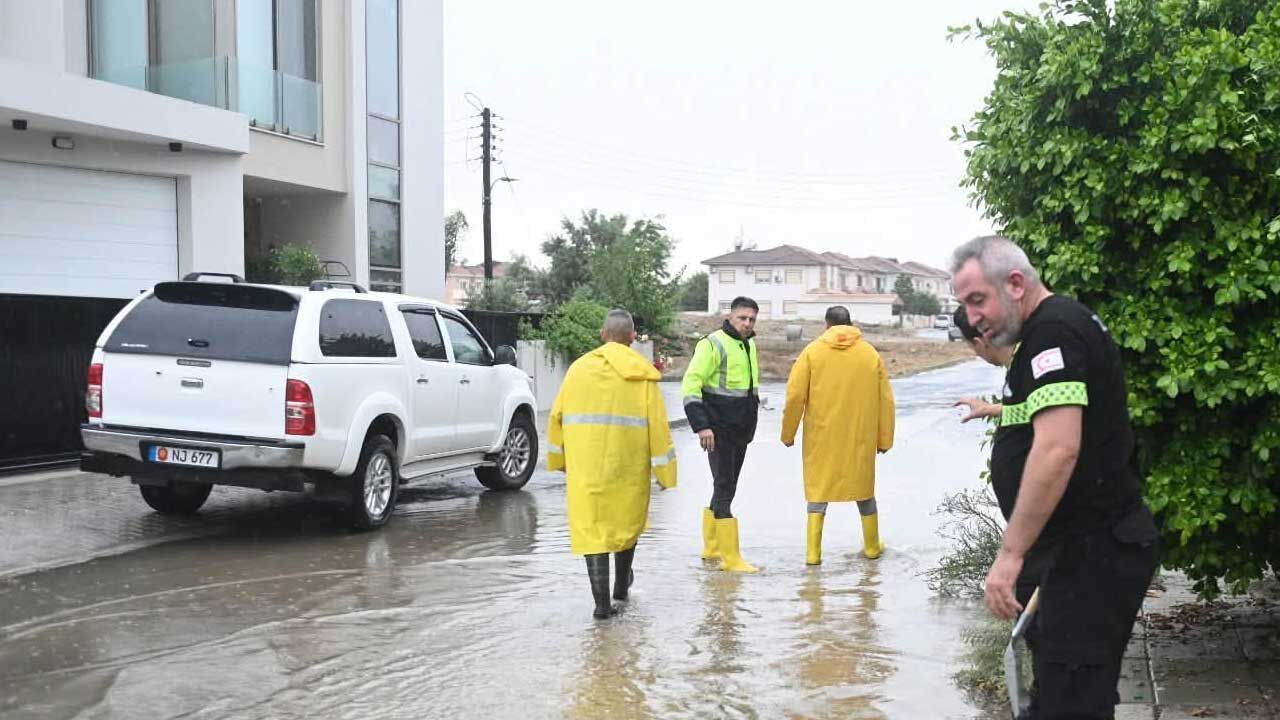 Amcaoğlu ekibiyle sahada