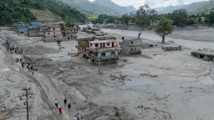 Nepal’deki selde can kaybı 1050’ye yükseldi