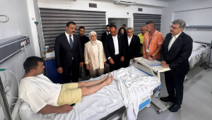 AK Parti Genel Başkan Yardımcısı Yayman, kazazedeleri ziyaret etti
