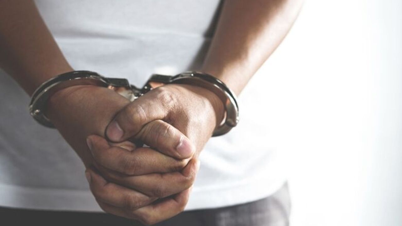 Lefkoşa ve İskele’de iki ayrı hırsızlık: 2 kişi tutuklandı