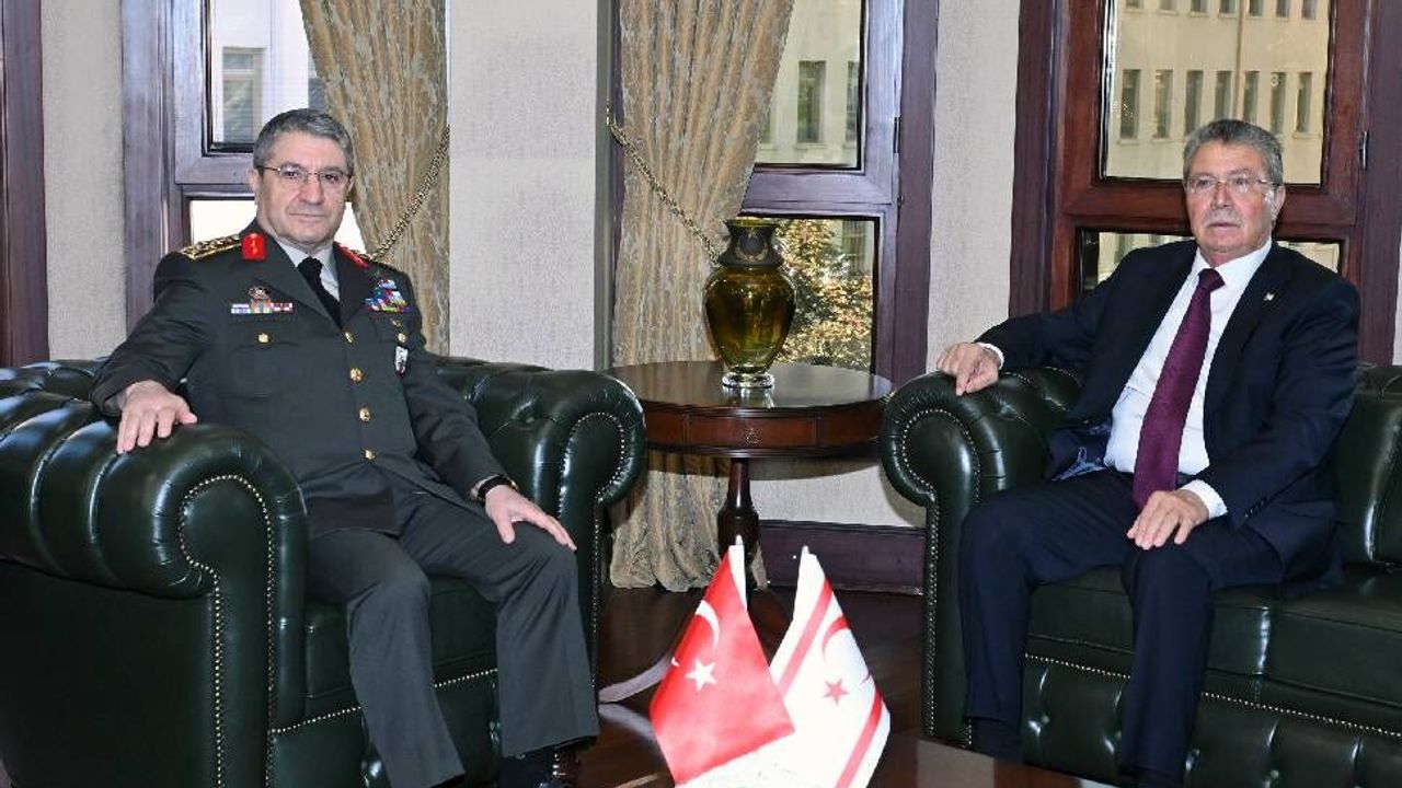 Üstel, Genelkurmay Başkanı Orgeneral Bayraktaroğlu ile görüştü