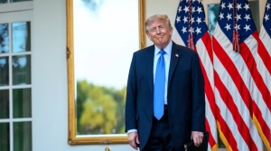 Trump’tan ara seçim vaadi: Kazanırsak her yetişkin vatandaşa 5 bin dolar