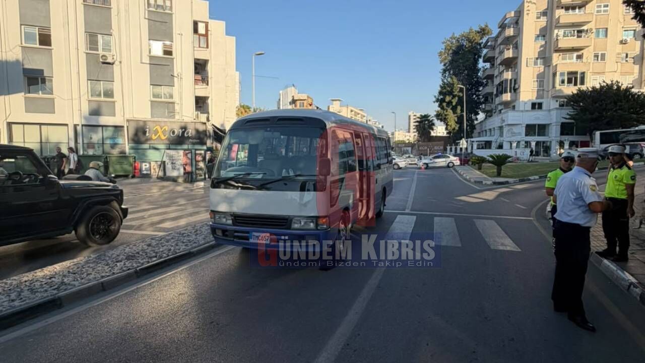 Girne’de otobüs yayaya çarptı: Kadın yoğun bakımda, sürücü tutuklandı