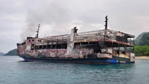 Filipinler’deki feribot yangınında ölenlerin kimlik tespiti aylarca sürebilir