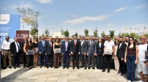 170 üreticiye bin modern arı kovanı