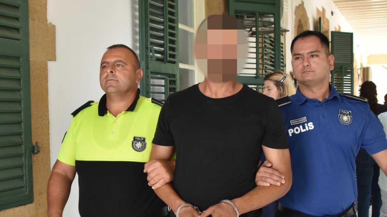 15 el ateş edildi, lastiği patlayan araçla kaçtı