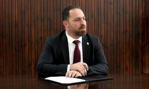Çavuş: Küçük hesaplarla uğraşsınlar, biz yatırımlara devam edeceğiz