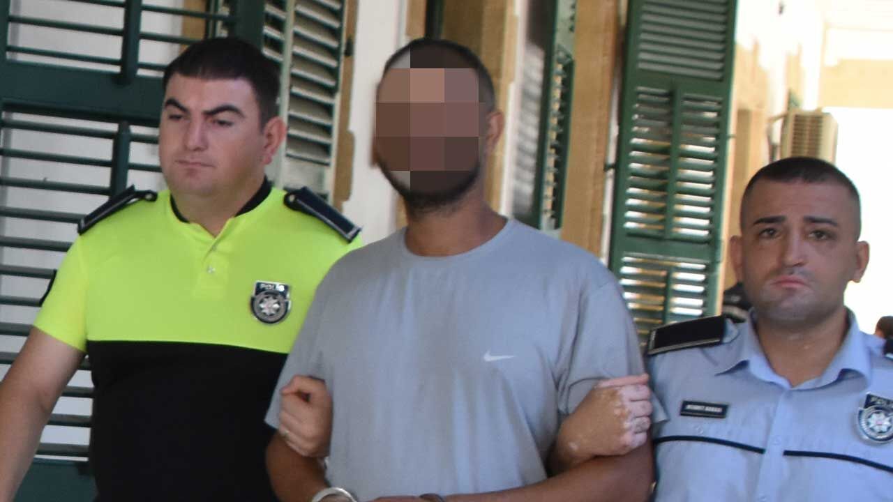 Askeri yasak bölgeyi iki kez ihlal etti, uyuşturucuyla yakalandı