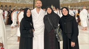 Kabe’de seccade tartışması: 8 aydır Suudi Arabistan’da mahsur kaldılar