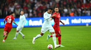 A Milli Futbol Takımı, Fransa’ya 1-0’lık skorla mağlup oldu
