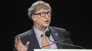 Bill Gates’ten yapay zeka uyarısı: Milyarca kişinin ölümüne yol açabilir