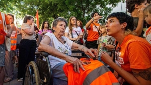 İspanya’da konut krizinin sembolü haline gelen yaşlı kadın evine dönebilecek