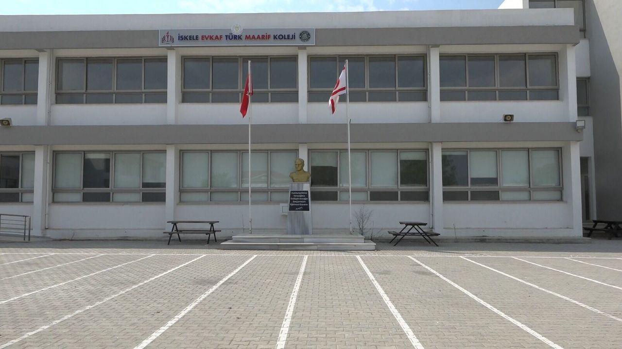 İskele Evkaf Türk Maarif Koleji’nde derslik sayısı 32'ye çıkarıldı