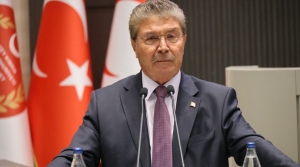 Üstel: Karma oyun kaldırılması halkın oy kullanmasını kolaylaştıracak