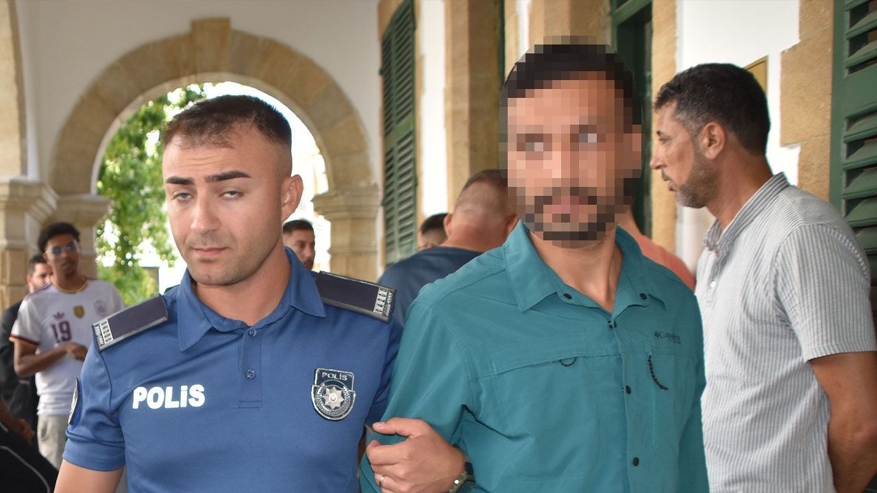 Turist vizesiyle geldi, kalacak yeri ve parası olmadığını söyledi