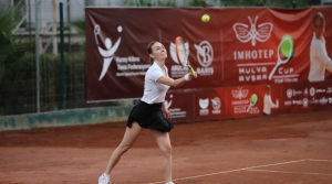 Hülya Avşar Cup’ta mücadele sürüyor