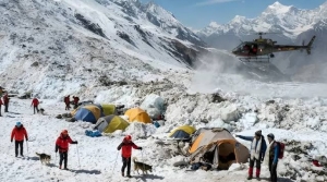 Nepal’deki çığ felaketinde ölü sayısı yükseldi