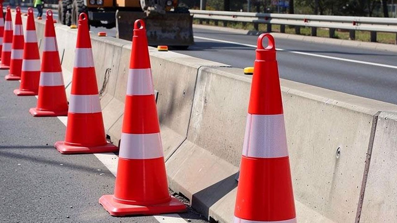 Lefkoşa’da yol kenarındaki trafik konileri çalındı