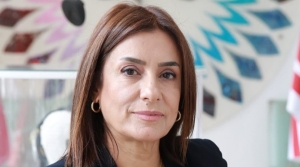Başbakan Üstel görevden almak istedi, Özkurt istifasını sundu