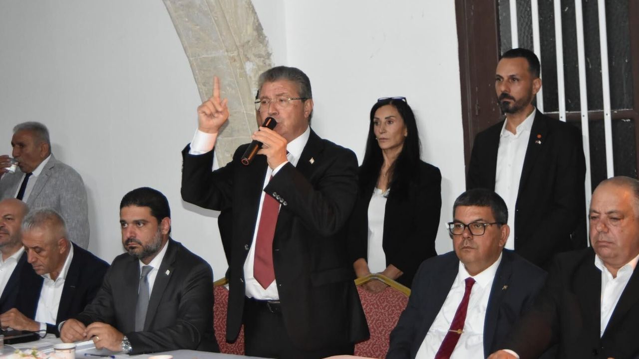 Üstel: Ülkemizdeki projelerin sahibi UBP hükümetleridir