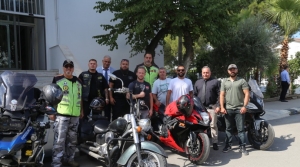 Motosiklet kullanıcılarının trafikte güvenliği ele alındı