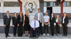 Nilden Bektaş Erhürman, engelli bireyler için okullarda yapılan düzenlemeleri inceledi