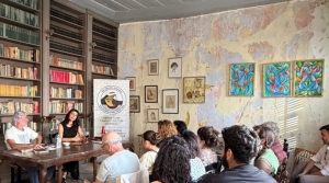 Rüstem Kitabevi’nde “Nafia Akdeniz ile Şiir Buluşması”