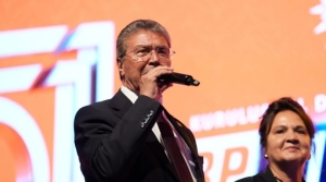 Başbakan Üstel: Onlar konuşur, UBP yapar!