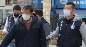 4 bin TL çaldı, 62 sabıkası çıktı!