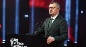 Duran: Aslolan teknoloji değil, insandır