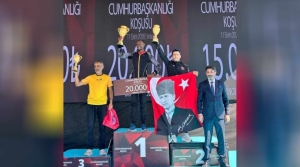 Hakan Tazegül zirvede