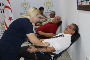 Milli Eğitim Bakanlığı personeli kan bağışında bulundu