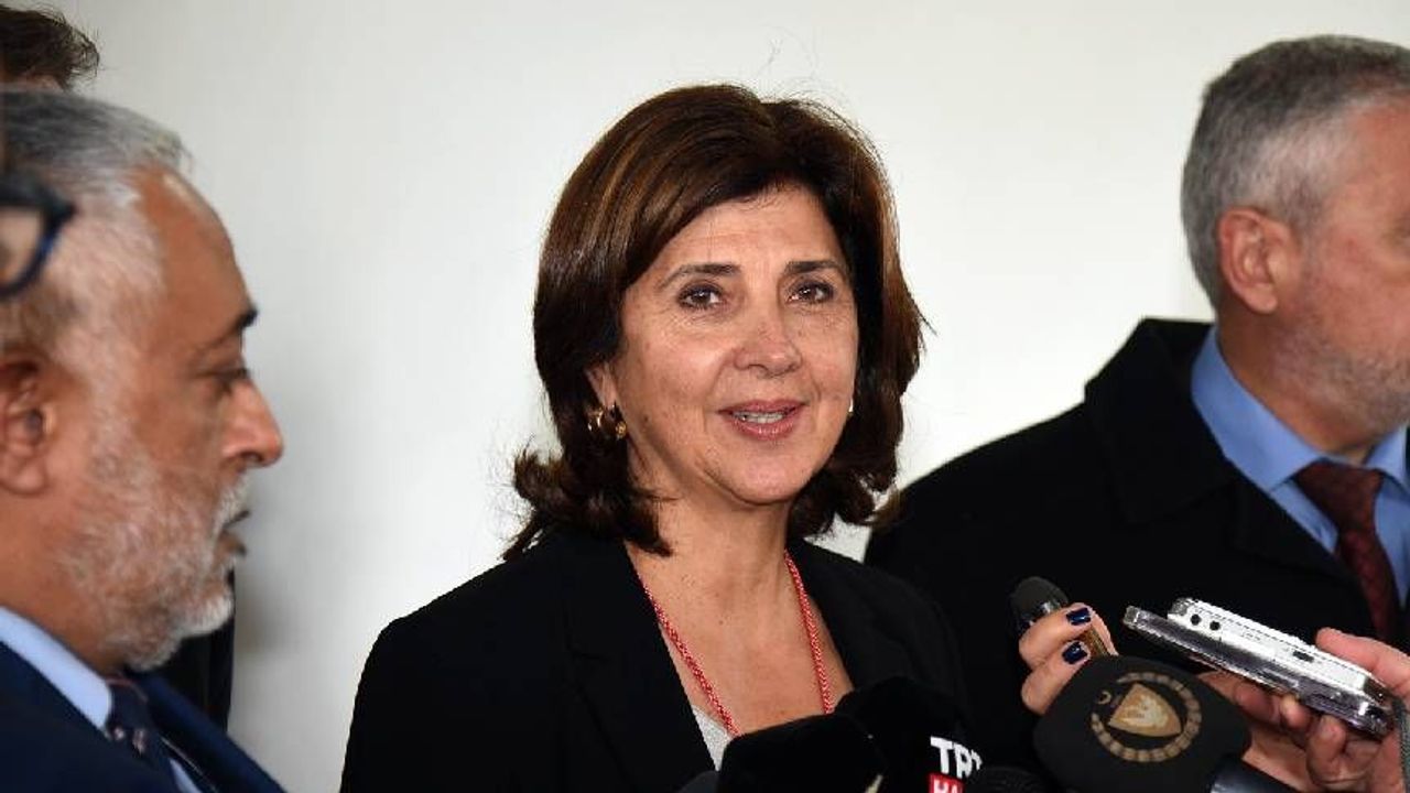 Holguin'den liderlere "Gerekli uzun vadeli kararları alın" çağrısı