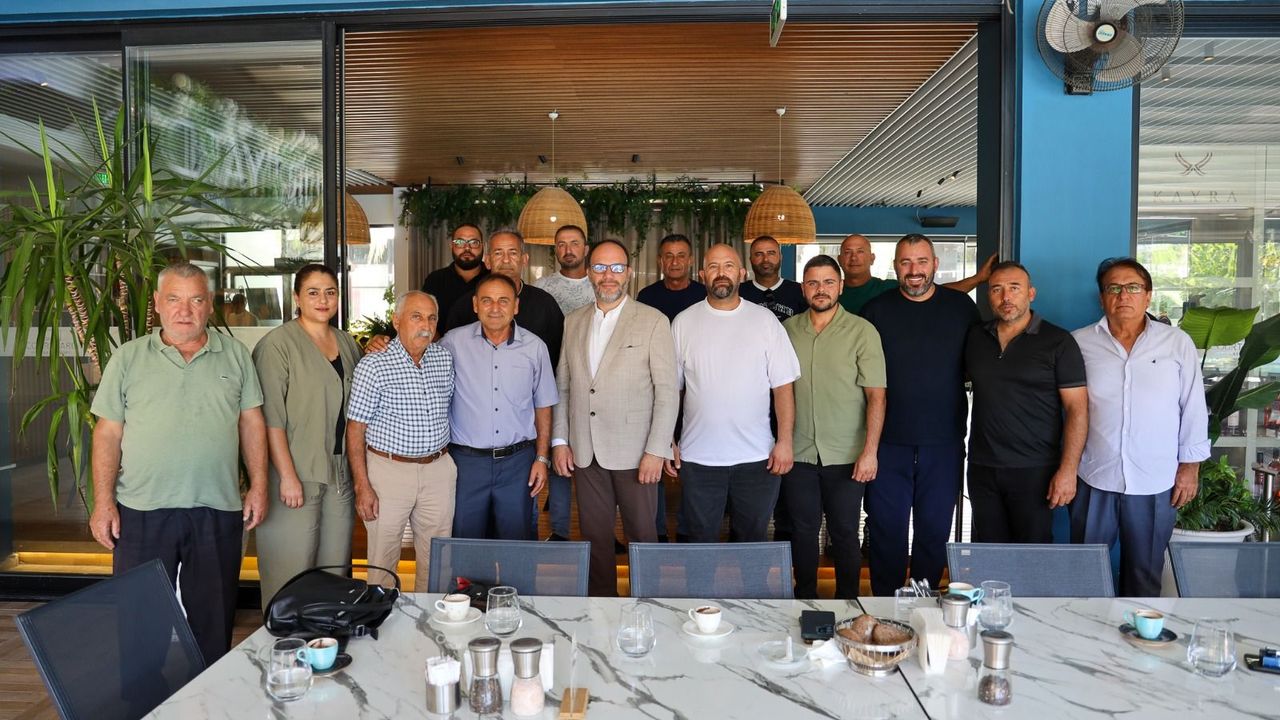 Sadıkoğlu, Muhtarlar Günü’nde muhtarlarla bir araya geldi