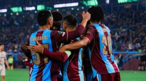Trabzonspor, Hearts’a şans tanımadı