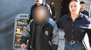 10 yaşındaki kız çocuğunu taciz etmekle suçlanan zanlı 7 gün daha tutuklu