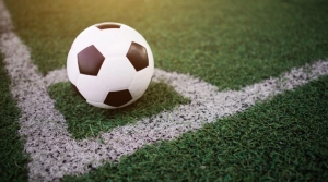 Türk futbolunun veteran yıldızları İskele’de sahaya çıkacak