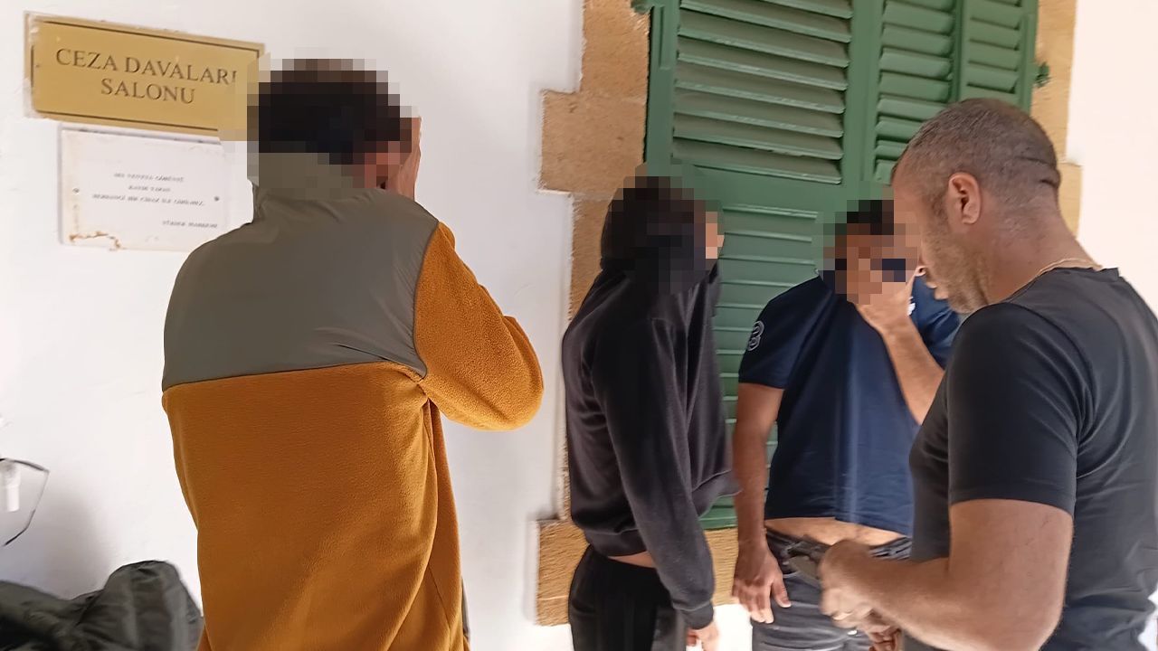 Üniversite kampüsünde uyuşturucu baskını: 3 tutuklu