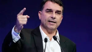 Brezilya’da seçimi kaybeden Bolsonaro ülkeden kaçtı