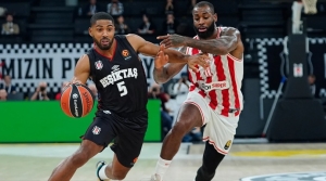 Beşiktaş çekişmeli maçta Olympiakos’a kaybetti