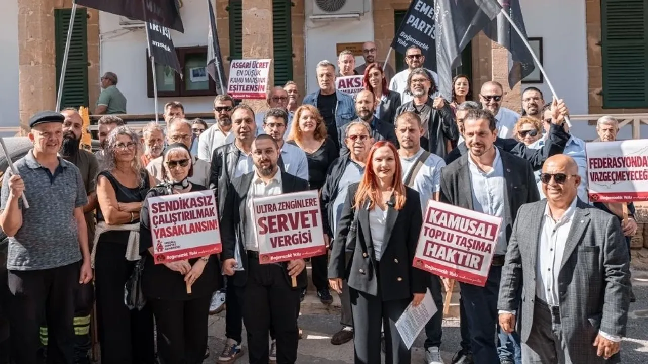 Bağımsızlık Yolu 6 Aralık erken genel seçimi için adaylık başvurusunu yaptı